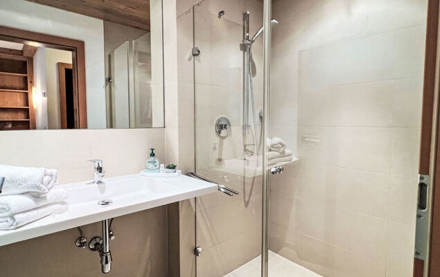 Cheeky Apartment - Photo 12