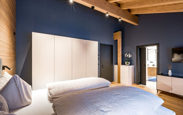 Penthouse - Photo 16